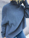 Modischer Strickpullover