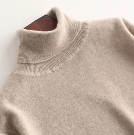 Klassischer Strickpullover