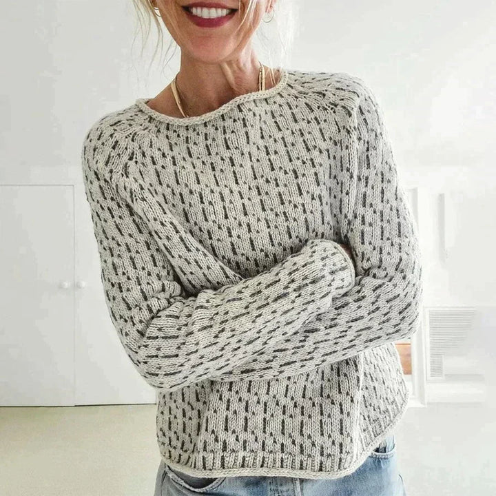 Eleganter grauer Pullover