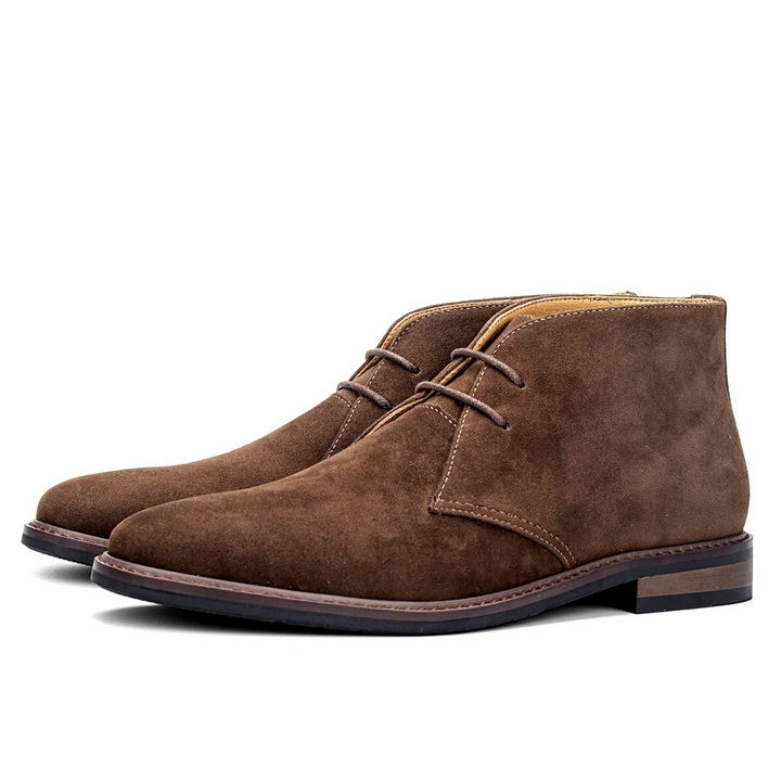 Elegante Boots Herren aus Wildleder, Bequem und Modern