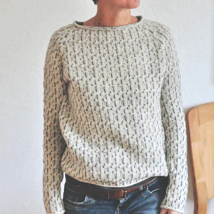 Eleganter grauer Pullover