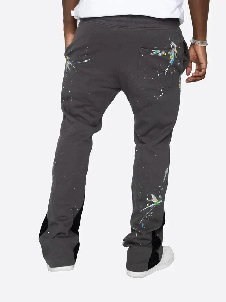 Herren - Flare Sweatpants - Bequeme Baumwolle - Farbspritzer für entspannte Tage