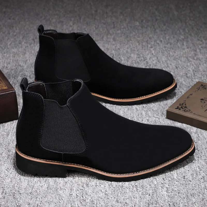 Strapazierfähige Chelsea Boots Herren mit Profilsohle