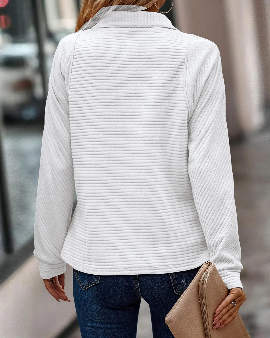 Eleganter Pullover mit V-Ausschnitt