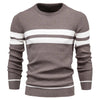 Warmer Herren-Rundhals-Patchwork-Pullover in schmaler Form