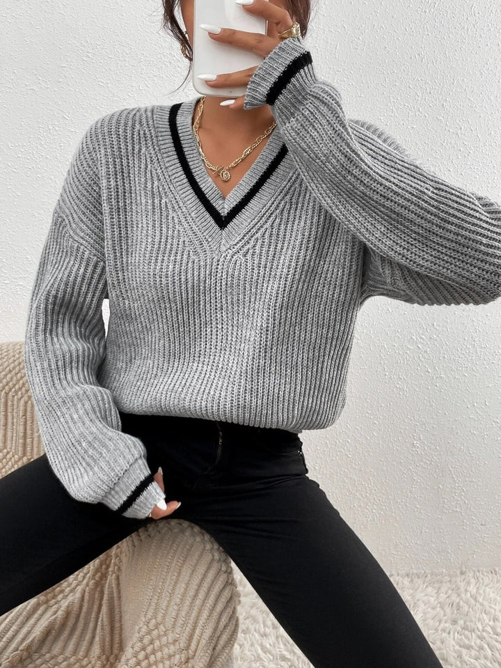 Pullover mit V-Ausschnitt und Patchwork