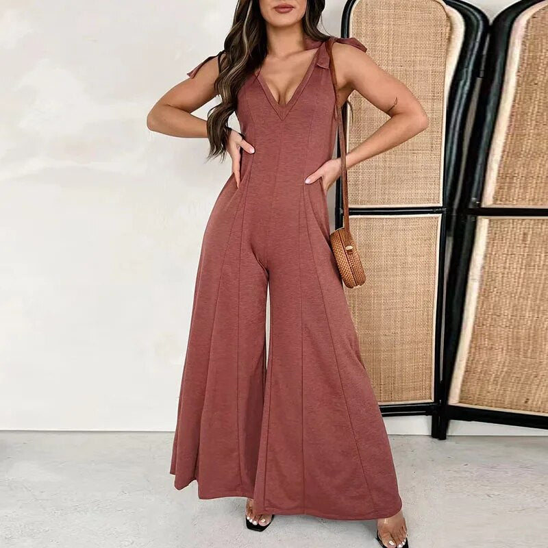 Verona - Damen Jumpsuit mit tiefem V-Ausschnitt und breiter Schulterpartie