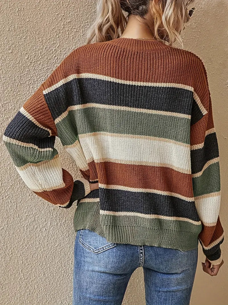 Lässiger Strickpulli mit Rundhalsausschnitt