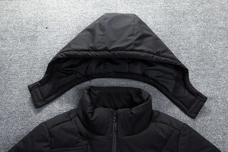 Extra warme abnehmbare Winterjacke mit Kapuze